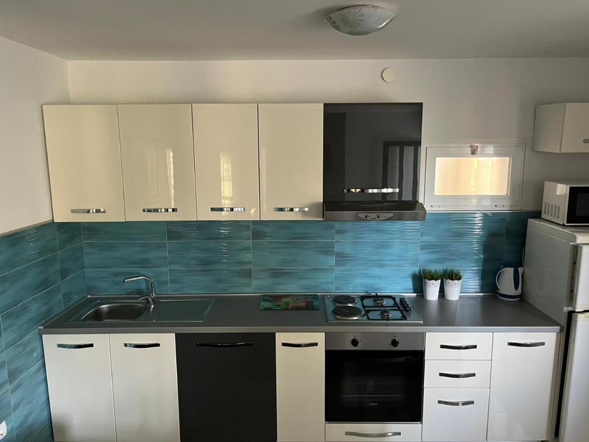 Mucic Apartments Makarska Buitenkant foto