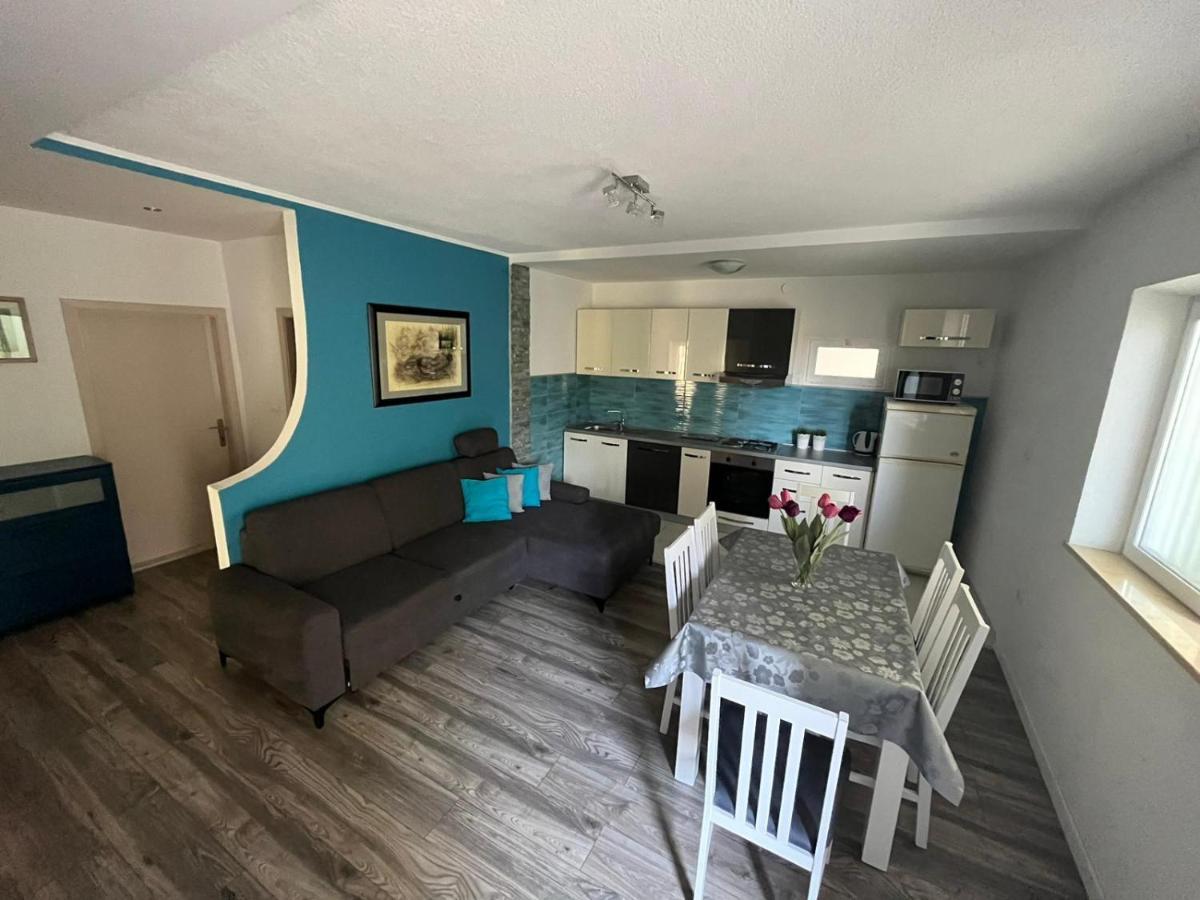 Mucic Apartments Makarska Buitenkant foto