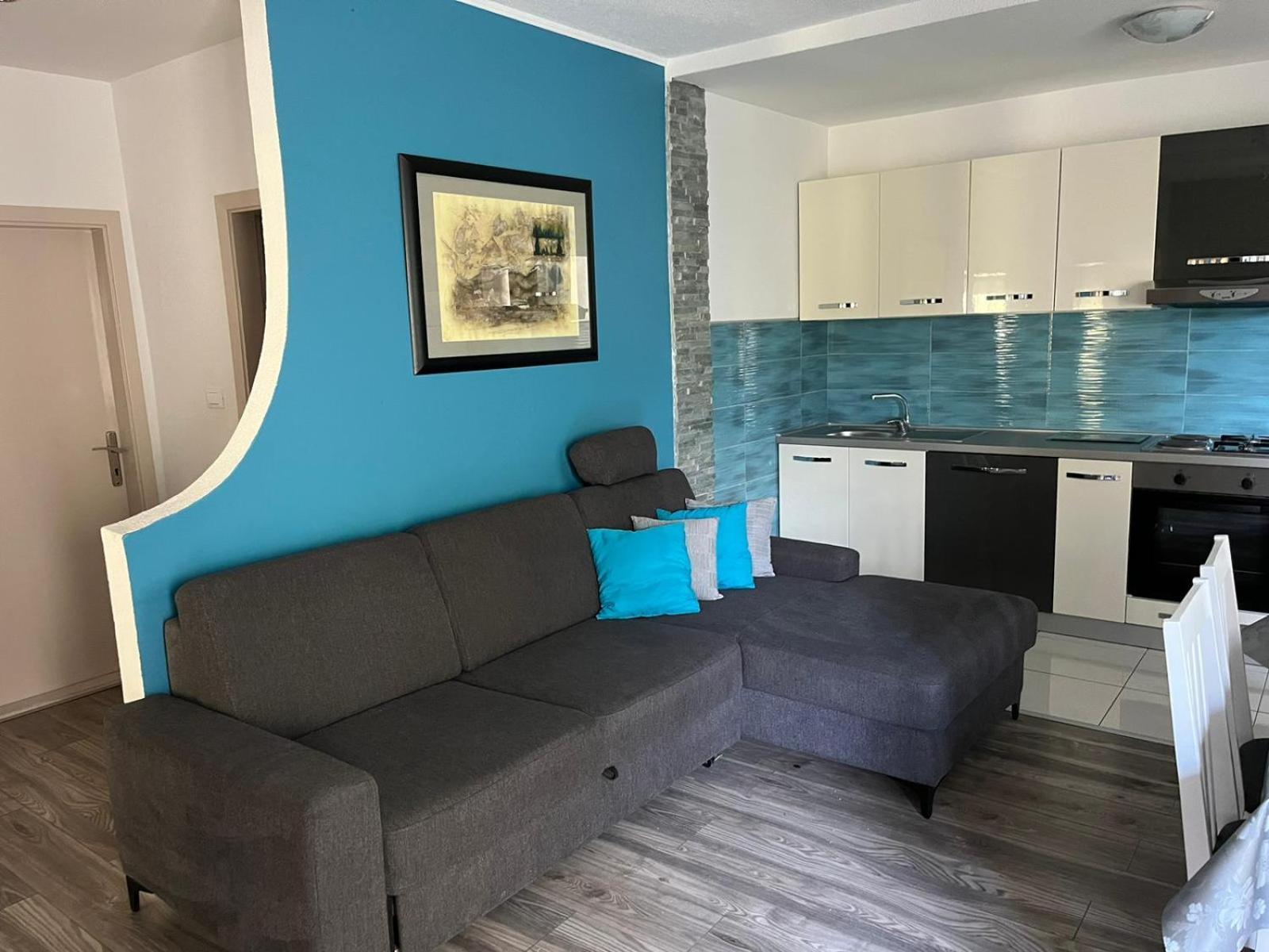 Mucic Apartments Makarska Buitenkant foto
