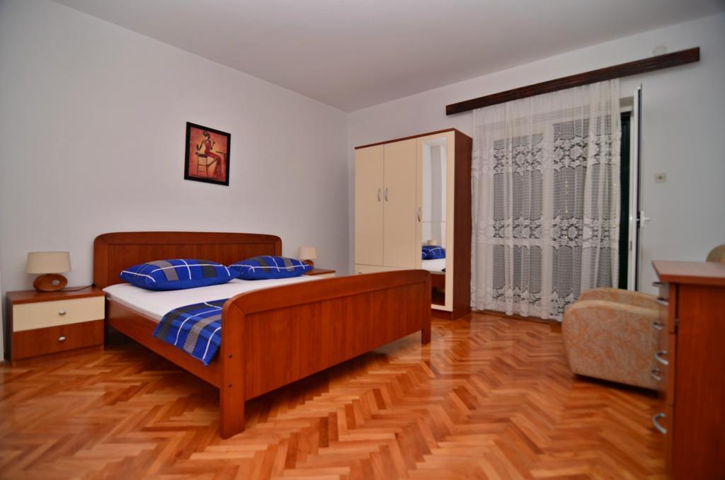 Mucic Apartments Makarska Buitenkant foto