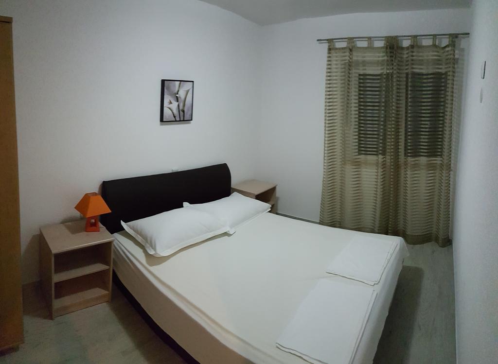 Mucic Apartments Makarska Buitenkant foto